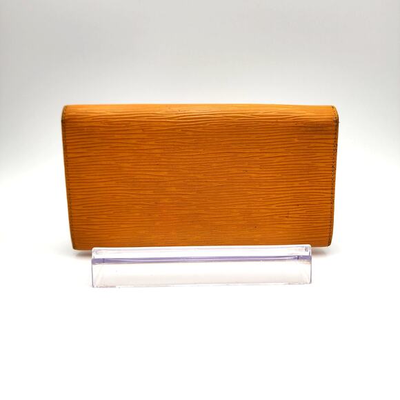 LOUIS VUITTON TASSIL YELLOW EPI LEATHER BRAZZA WALLET - Picture 10 of 14